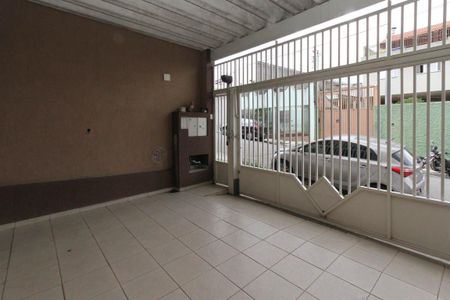 Casa à venda com 120m², 2 quartos e 2 vagasGaragem