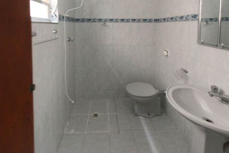 Casa à venda com 120m², 2 quartos e 2 vagasBanheiro da Suite 02