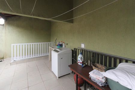 Casa à venda com 120m², 2 quartos e 2 vagasÁrea de Serviço