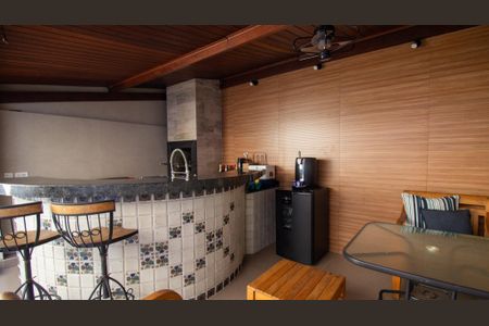 Casa à venda com 140m², 3 quartos e 1 vagaÁrea Gourmet