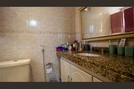 Casa à venda com 140m², 3 quartos e 1 vagaBanheiro da Suíte