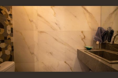 Casa à venda com 140m², 3 quartos e 1 vagaLavabo