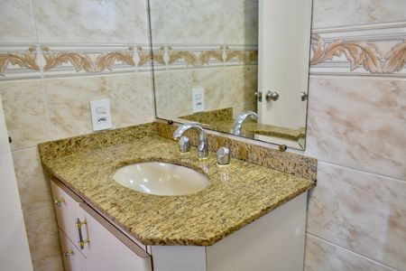 Apartamento para alugar com 100m², 3 quartos e 2 vagas Apartamento para alugar com 100m², 3 quartos e 2 vagasBanheiro da Suíte