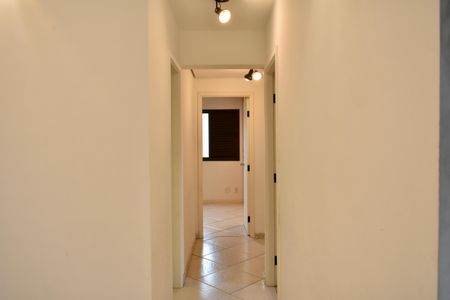 Apartamento para alugar com 100m², 3 quartos e 2 vagas Apartamento para alugar com 100m², 3 quartos e 2 vagasCorredor