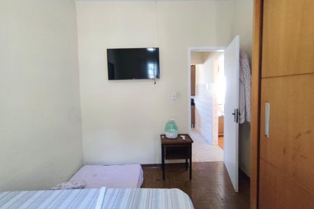 Casa à venda com 279m², 3 quartos e 2 vagas Casa à venda com 279m², 3 quartos e 2 vagasQuarto