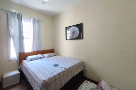 Casa à venda com 279m², 3 quartos e 2 vagas Casa à venda com 279m², 3 quartos e 2 vagasBanheiro Suíte