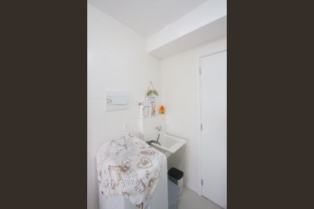 Apartamento para alugar com 27m², 1 quarto e sem vagaÁrea de Serviço Tanque