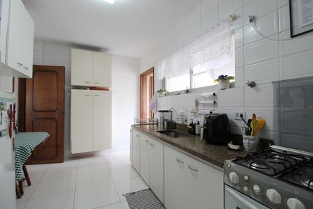 Apartamento para alugar com 94m², 3 quartos e 2 vagasCozinha