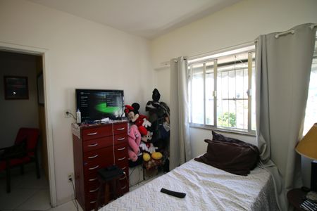 Apartamento à venda com 115m², 4 quartos e 2 vagasQuarto 2