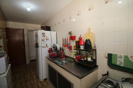 Apartamento à venda com 115m², 4 quartos e 2 vagasCozinha