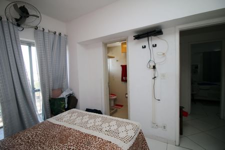 Apartamento à venda com 115m², 4 quartos e 2 vagasSuíte