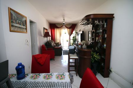 Apartamento à venda com 115m², 4 quartos e 2 vagasSala