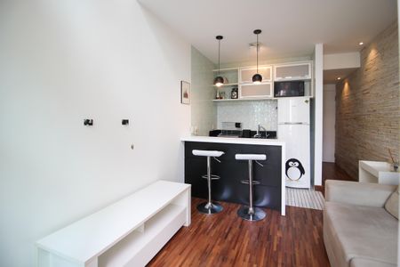 Apartamento à venda com 45m², 1 quarto e 1 vagaSala