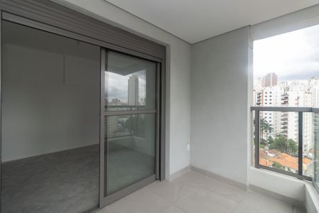 Apartamento à venda com 176m², 3 quartos e 3 vagasVaranda Master