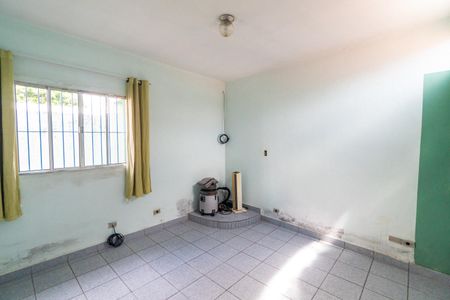 Casa à venda com 93m², 2 quartos e 2 vagas Casa à venda com 93m², 2 quartos e 2 vagasSuite