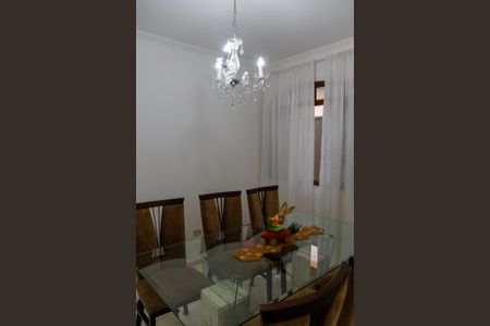 Casa à venda com 125m², 2 quartos e 3 vagas Casa à venda com 125m², 2 quartos e 3 vagasSala de Jantar