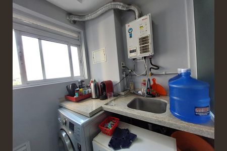 Apartamento à venda com 64m², 2 quartos e 1 vagaÁrea de Serviço