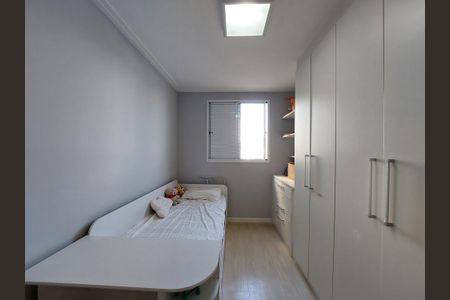 Apartamento à venda com 64m², 2 quartos e 1 vagaQuarto 2