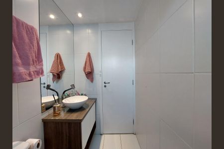 Apartamento à venda com 64m², 2 quartos e 1 vagaBanheiro 1