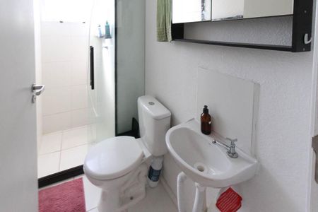 Apartamento para alugar com 47m², 2 quartos e sem vagaBanheiro