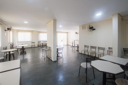 Apartamento à venda com 62m², 2 quartos e 1 vagaÁrea comum