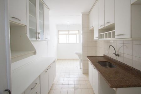 Apartamento à venda com 62m², 2 quartos e 1 vagaCozinha