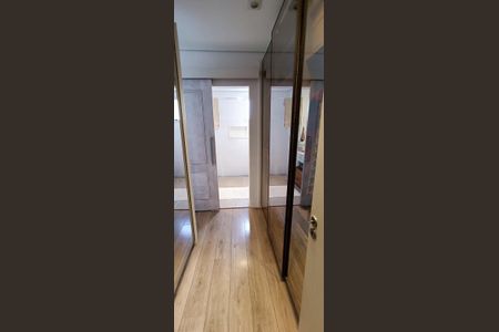 Apartamento à venda com 150m², 3 quartos e 2 vagasCloset da Suíte Master