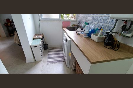 Apartamento à venda com 150m², 3 quartos e 2 vagasÁrea de serviço