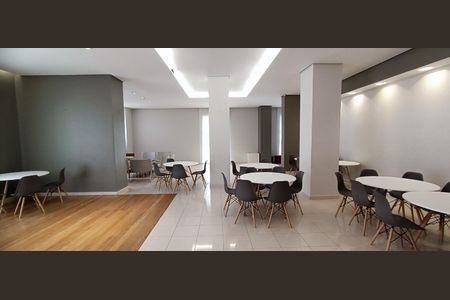 Apartamento à venda com 150m², 3 quartos e 2 vagasÁrea comum - Salão de festas