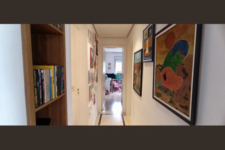 Apartamento à venda com 150m², 3 quartos e 2 vagasCorredor