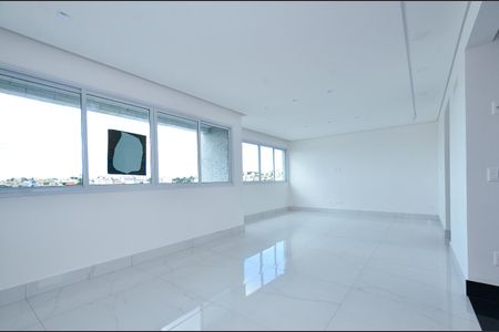 Apartamento para alugar com 139m², 4 quartos e 3 vagas Apartamento para alugar com 139m², 4 quartos e 3 vagasSala ambientes