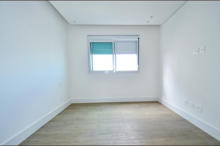 Apartamento para alugar com 139m², 4 quartos e 3 vagas Apartamento para alugar com 139m², 4 quartos e 3 vagasQuarto 4- Suíte