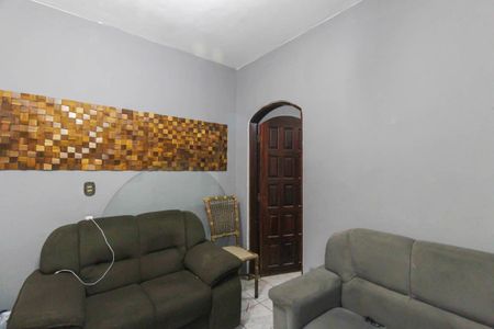 Casa à venda com 125m², 5 quartos e 2 vagas Casa à venda com 125m², 5 quartos e 2 vagasSala - Casa 3