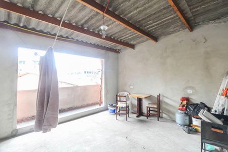 Casa à venda com 125m², 5 quartos e 2 vagas Casa à venda com 125m², 5 quartos e 2 vagasÁrea de Serviço 2 - Casa 1