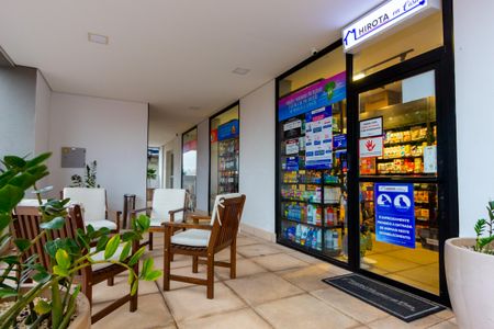 Apartamento para alugar com 55m², 2 quartos e 1 vagaMini Mercado