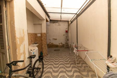 Casa à venda com 250m², 3 quartos e 3 vagas Casa à venda com 250m², 3 quartos e 3 vagasÁrea de Serviço