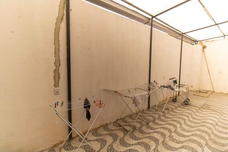 Casa à venda com 250m², 3 quartos e 3 vagas Casa à venda com 250m², 3 quartos e 3 vagasÁrea de Serviço