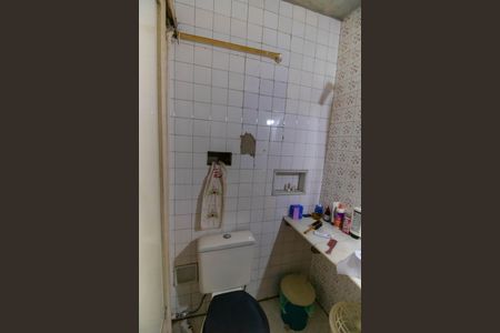 Casa à venda com 250m², 3 quartos e 3 vagas Casa à venda com 250m², 3 quartos e 3 vagasBanheiro da Suíte