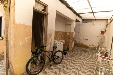 Casa à venda com 250m², 3 quartos e 3 vagas Casa à venda com 250m², 3 quartos e 3 vagasÁrea de Serviço