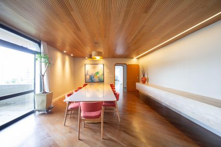 Apartamento à venda com 864m², 5 quartos e 2 vagasSala de Jantar