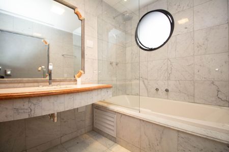 Apartamento à venda com 864m², 5 quartos e 2 vagasBanheiro 6