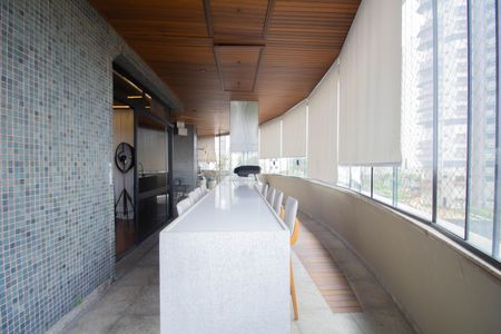 Apartamento à venda com 864m², 5 quartos e 2 vagasVaranda da Sala