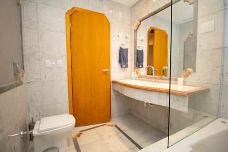 Apartamento à venda com 864m², 5 quartos e 2 vagasBanheiro 6