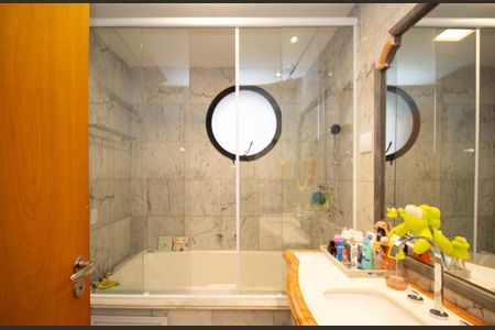 Apartamento à venda com 864m², 5 quartos e 2 vagasBanheiro 5