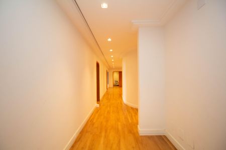 Apartamento à venda com 864m², 5 quartos e 2 vagasCorredor