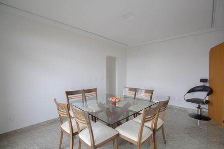 Apartamento à venda com 864m², 5 quartos e 2 vagasCopa