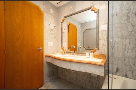 Apartamento à venda com 864m², 5 quartos e 2 vagasBanheiro 3