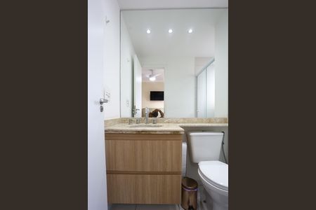 Apartamento à venda com 91m², 3 quartos e 2 vagas Apartamento à venda com 91m², 3 quartos e 2 vagasBanheiro da Suíte 2