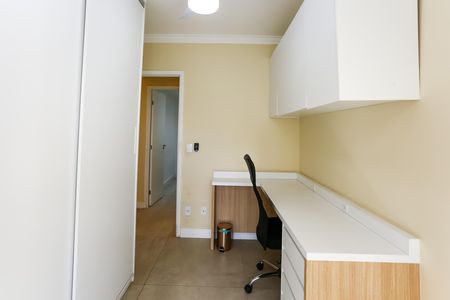 Apartamento à venda com 91m², 3 quartos e 2 vagas Apartamento à venda com 91m², 3 quartos e 2 vagasEscritório