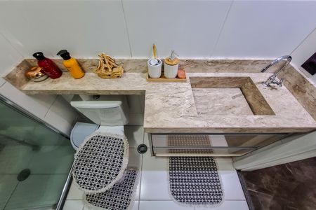 Apartamento à venda com 59m², 2 quartos e 1 vaga Apartamento à venda com 59m², 2 quartos e 1 vagaBanheiro